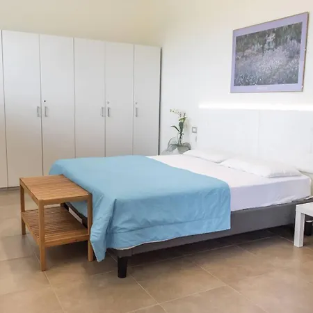 C006 - Camerano, Nuovo Trilocale Con Giardino